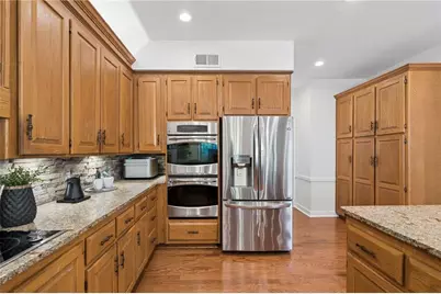 950 Ivy Falls Drive, Atlanta, GA 30328 - Photo 15