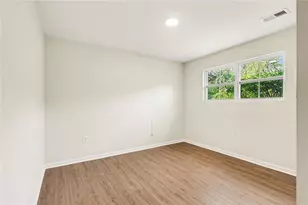 2546 Candler Woods, Decatur, GA 30032 - Photo 25