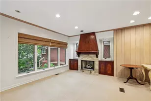 2898 Sequoyah Dr NW, Atlanta, GA 30327 - Photo 15