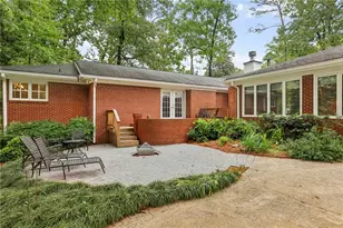 2898 Sequoyah Dr NW, Atlanta, GA 30327 - Photo 39