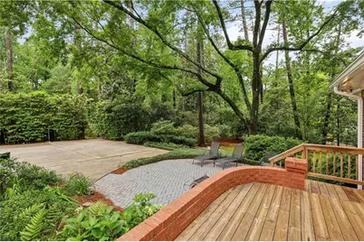 2898 Sequoyah Drive NW, Atlanta, GA 30327 - Photo 41