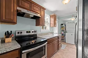 781 Bridgewater St SW, Atlanta, GA 30310 - Photo 7