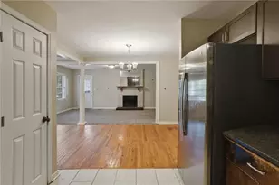 2747 Claire Terrace, Decatur, GA 30032 - Photo 15