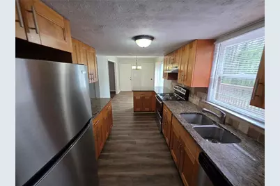 5051 Golfbrook Dr, Stone Mountain, GA 30088 - Photo 11