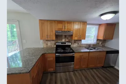 5051 Golfbrook Dr, Stone Mountain, GA 30088 - Photo 9