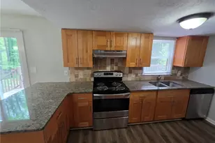 5051 Golfbrook Dr, Stone Mountain, GA 30088 - Photo 9