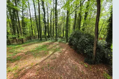 5051 Golfbrook Dr, Stone Mountain, GA 30088 - Photo 17