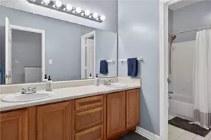 105 Vinings Forest Cir SE, Smyrna, GA 30080 - Photo 19