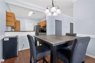 105 Vinings Forest Cir SE, Smyrna, GA 30080 - Photo 3