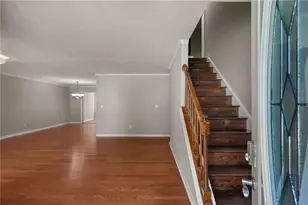 510 Ambergate Ct, Roswell, GA 30076 - Photo 3