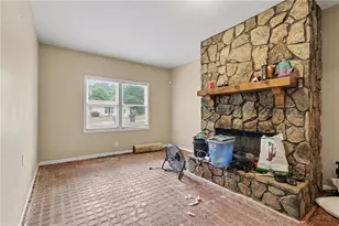 1372 Peggy Ln NW, Conyers, GA 30012 - Photo 17