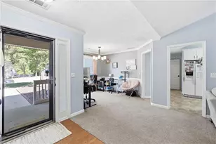 6332 Horizon Dr, Flowery Branch, GA 30542 - Photo 13