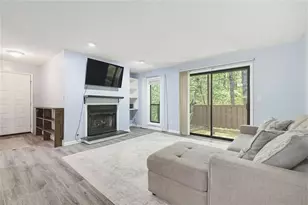 703 Woodcliff Dr, Sandy Springs, GA 30350 - Photo 11