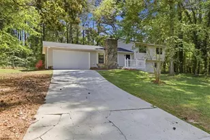 3182 Fireplace Trail, Snellville, GA 30078 - Photo 3