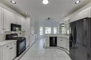 5821 Chalet Way, Hoschton, GA 30548 - Photo 25