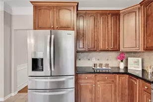 880 Walnut Creek Dr NW, Lilburn, GA 30047 - Photo 17