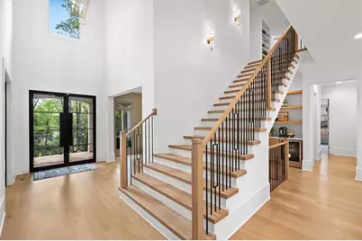 4970 Lake Forrest Drive, Atlanta, GA 30342 - Photo 23