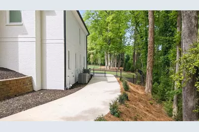 4970 Lake Forrest Drive, Atlanta, GA 30342 - Photo 59