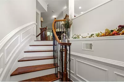 2852 Overlook Court NE, Atlanta, GA 30324 - Photo 3
