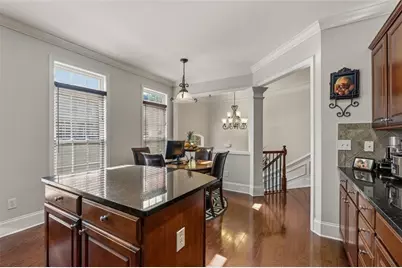 2852 Overlook Court NE, Atlanta, GA 30324 - Photo 9