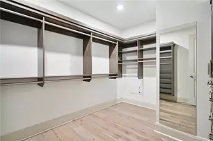 3344 Peachtree Rd NE, Atlanta, GA 30326 - Photo 31