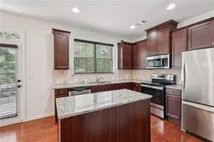 5710 Vinyard Ln, Cumming, GA 30041 - Photo 13
