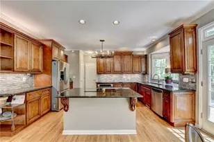 4564 Campenille Trce, Suwanee, GA 30024 - Photo 17