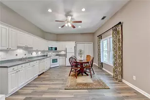 4564 Campenille Trce, Suwanee, GA 30024 - Photo 73
