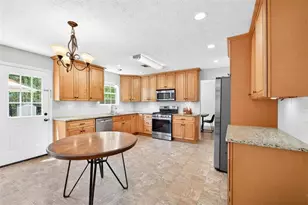 1209 Mystic Dr, Loganville, GA 30052 - Photo 13