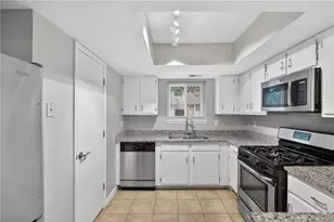2240 Runnymead Ridge SE, Marietta, GA 30067 - Photo 7