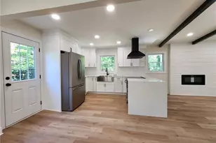 2877 Pine Needle Dr, Atlanta, GA 30344 - Photo 7