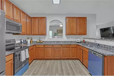 605 Harris Court, Conyers, GA 30012 - Photo 11