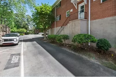 3660 Peachtree NE #C2, Atlanta, GA 30319 - Photo 25