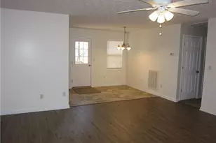 434 Spring Leaf Dr, Dallas, GA 30157 - Photo 3
