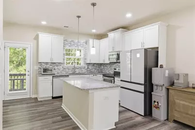 4322 Buford Valley, Buford, GA 30518 - Photo 9