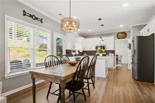 668 Sweetfern Ln, Sugar Hill, GA 30518 - Photo 11