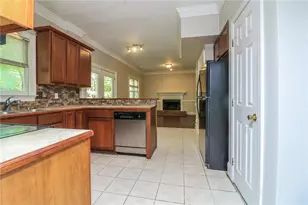 5280 Oglethorpe Ct, Powder Springs, GA 30127 - Photo 7