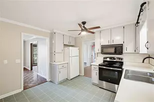 2845 Wood Forest, Marietta, GA 30066 - Photo 9