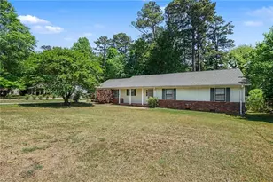 2346 Eastgate Dr, Snellville, GA 30078 - Photo 3
