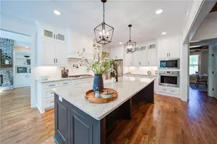 1738 Lullwater Ln, Bogart, GA 30622 - Photo 9