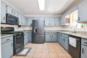1042 Birdseye View, Locust Grove, GA 30248 - Photo 15