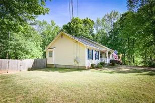 1042 Birdseye View, Locust Grove, GA 30248 - Photo 5