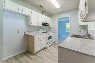 2491 Martin Luther King Jr Blvd, Gainesville, GA 30501 - Photo 11