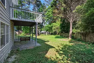 2120 Thorndale Dr SW, Lilburn, GA 30047 - Photo 35
