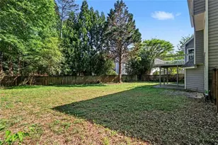 2120 Thorndale Dr SW, Lilburn, GA 30047 - Photo 37