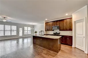 5535 Lightheart Ct, Suwanee, GA 30024 - Photo 5
