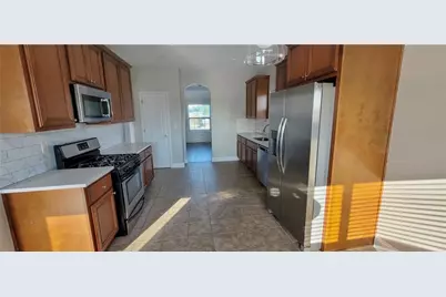 558 Georgia Circle, Loganville, GA 30052 - Photo 5