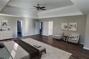 558 Georgia Cir, Loganville, GA 30052 - Photo 9