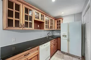 2128 Cluster Ln, Grayson, GA 30017 - Photo 9