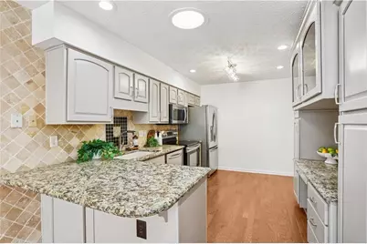 3712 Vineyards Lake Circle NW #U2, Kennesaw, GA 30144 - Photo 5